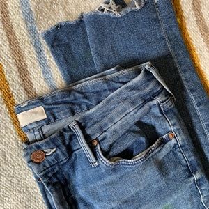 MOTHERS distressed jeans